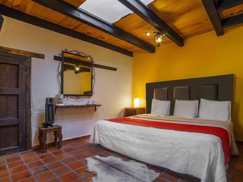 Hotel Adobe Y Teja San Cristóbal de Las Casas Екстериор снимка