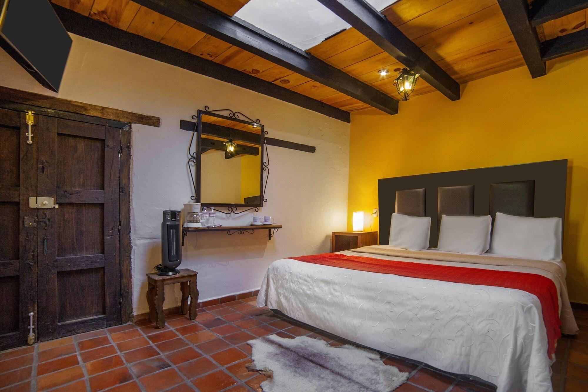 Hotel Adobe Y Teja San Cristóbal de Las Casas Екстериор снимка