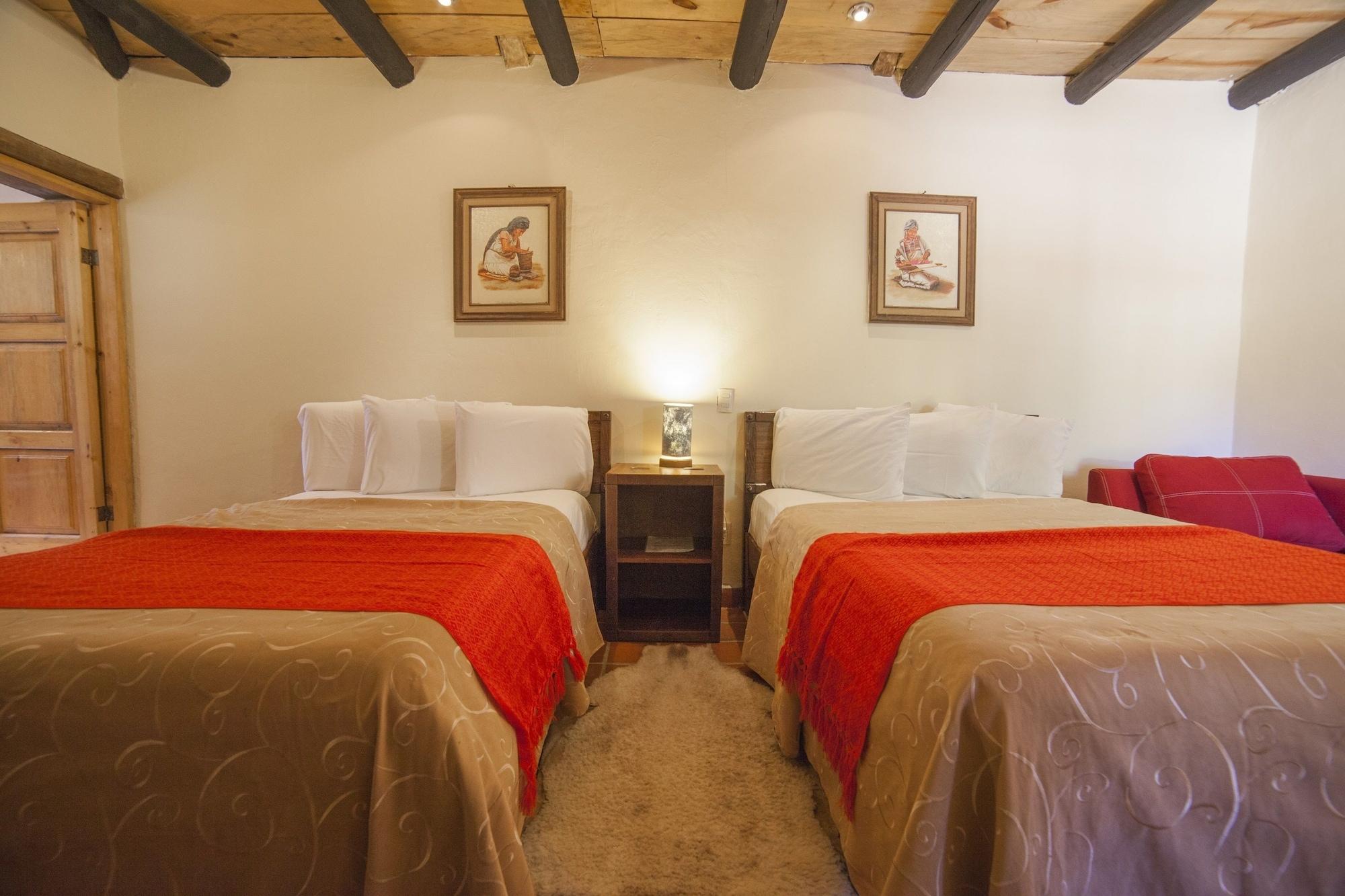 Hotel Adobe Y Teja San Cristóbal de Las Casas Екстериор снимка