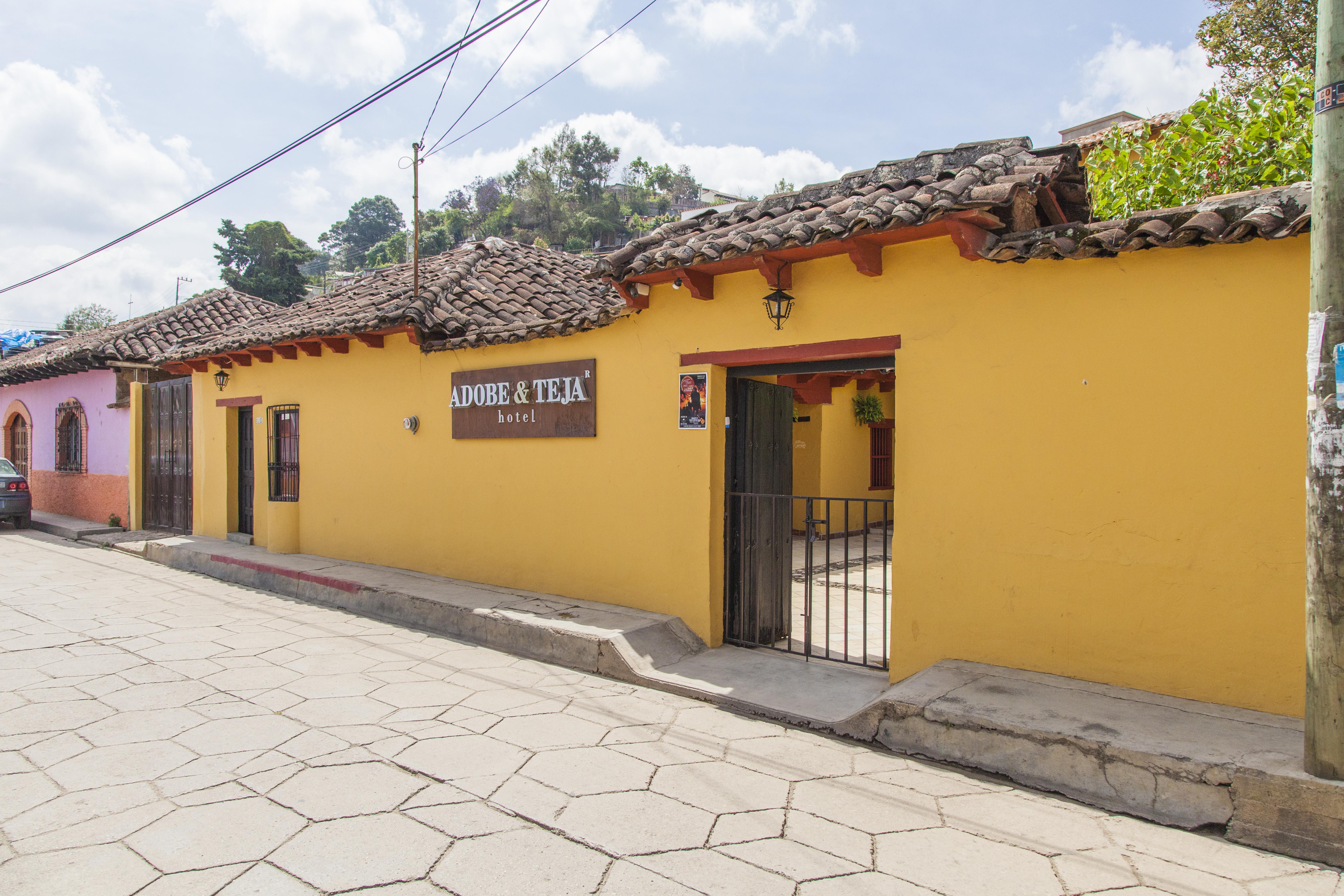 Hotel Adobe Y Teja San Cristóbal de Las Casas Екстериор снимка