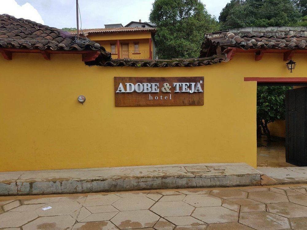 Hotel Adobe Y Teja San Cristóbal de Las Casas Екстериор снимка